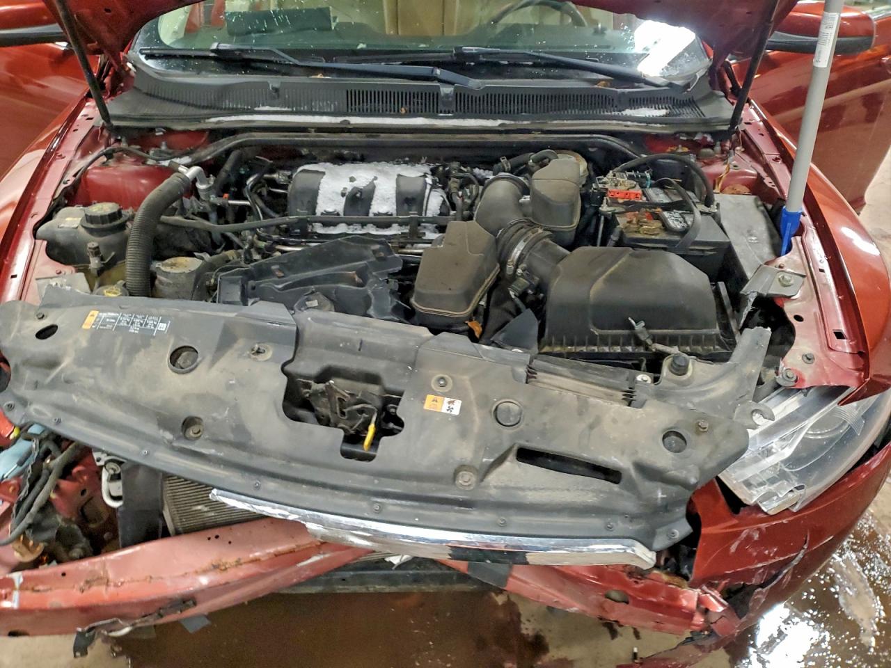2014 FORD TAURUS SEL photo 11