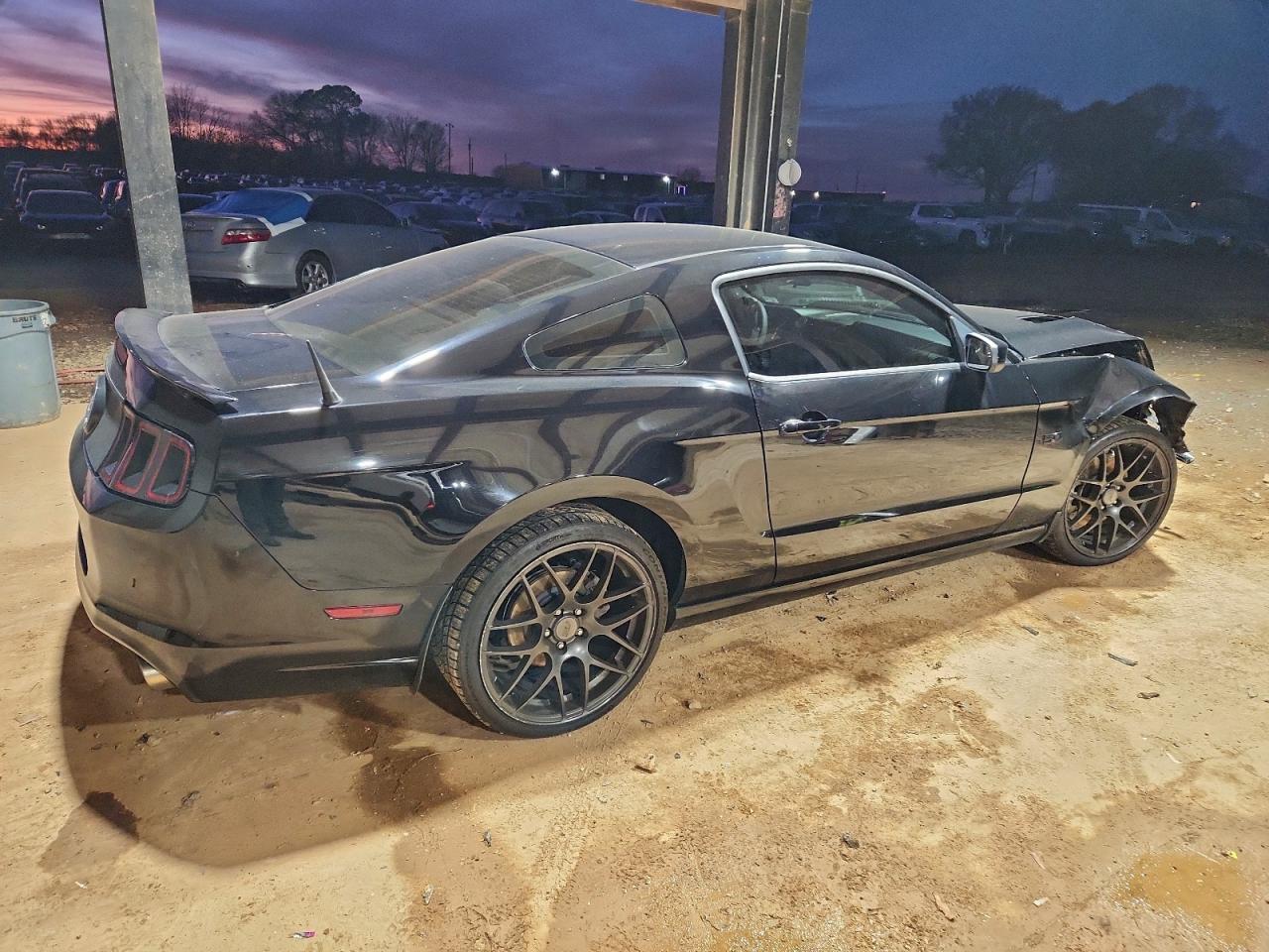 2013 FORD MUSTANG GT photo 3