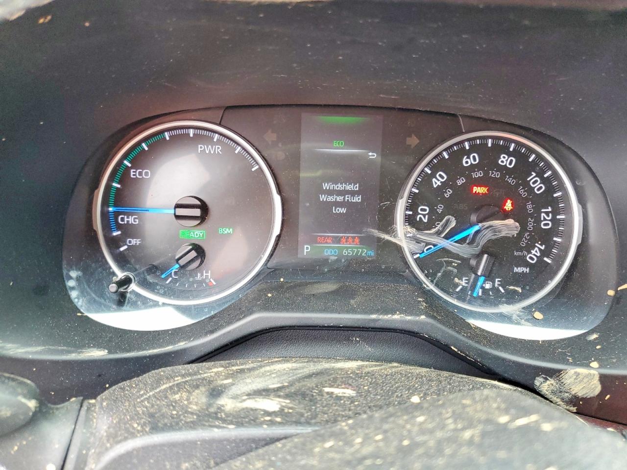 2022 TOYOTA RAV4 XLE photo 9