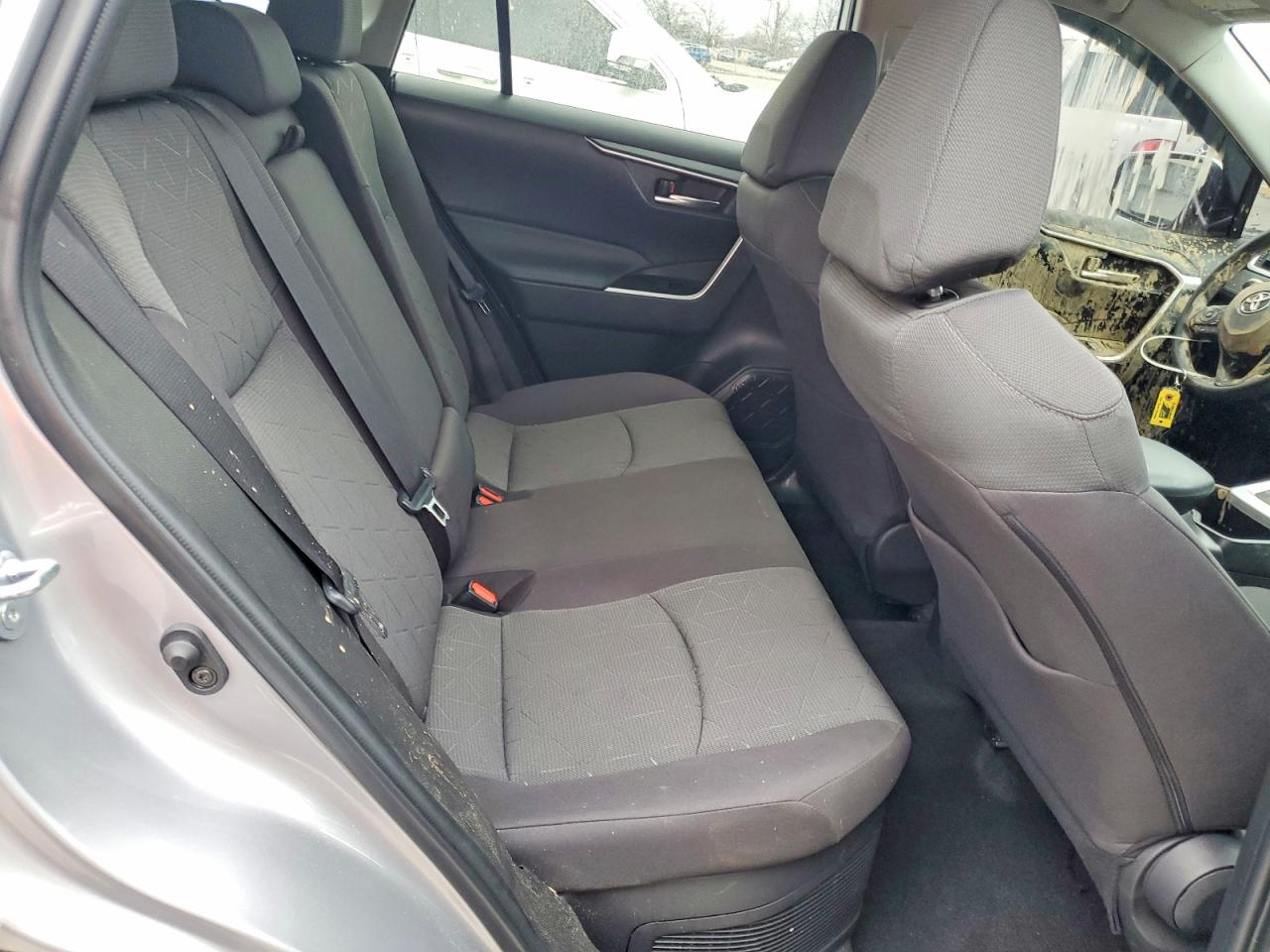2022 TOYOTA RAV4 XLE photo 11