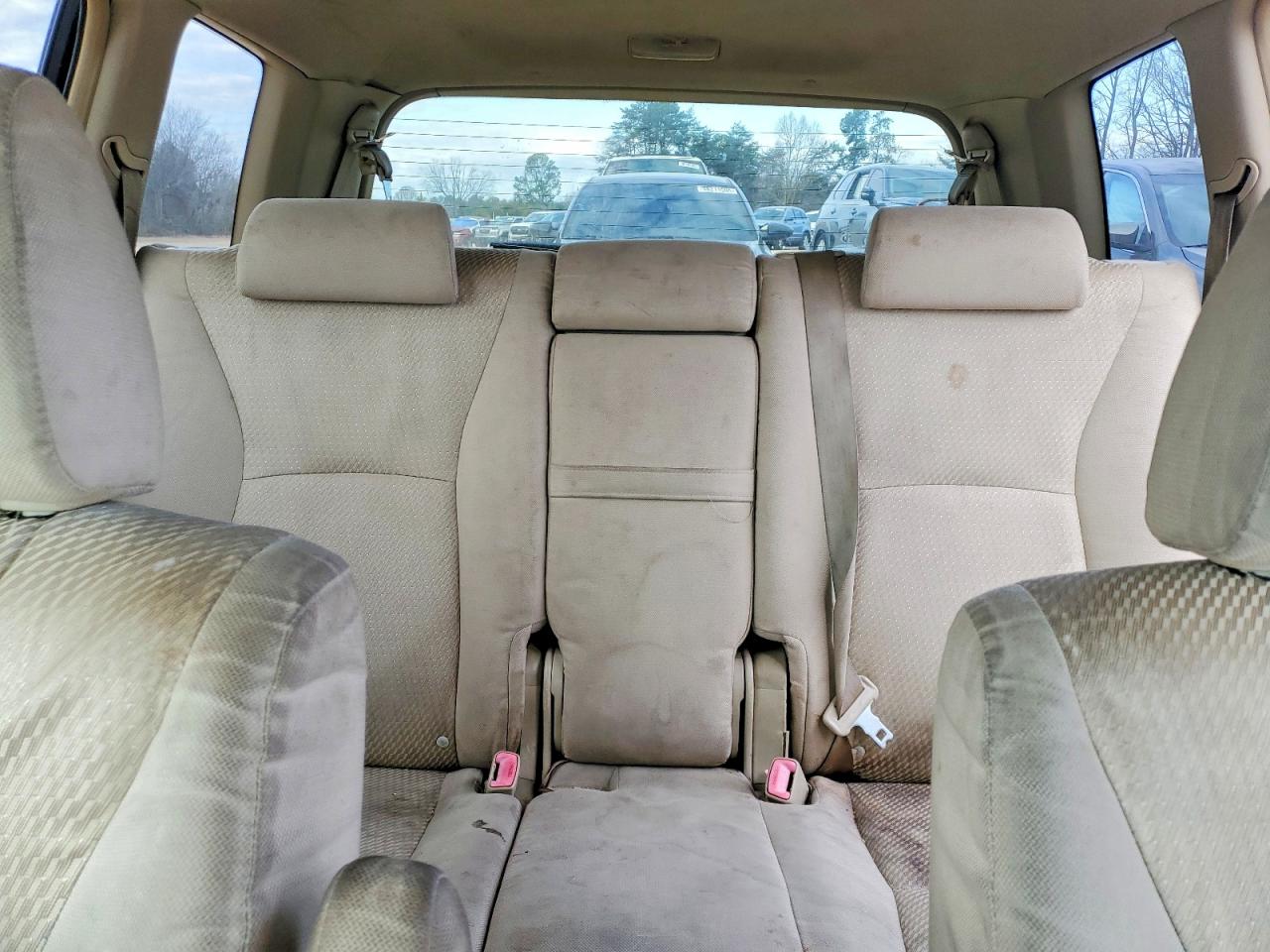 2005 TOYOTA HIGHLANDER photo 28
