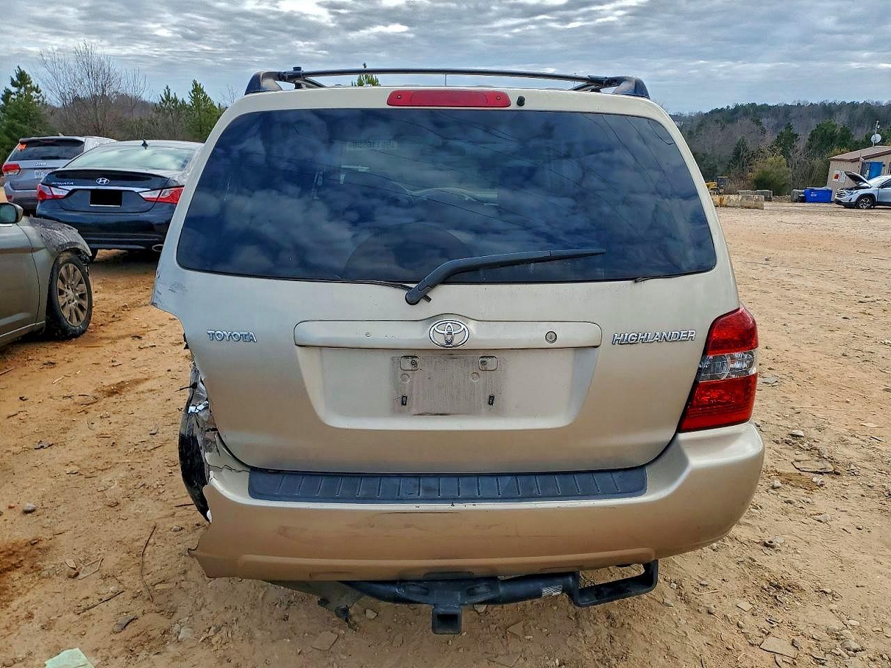 2005 TOYOTA HIGHLANDER photo 16