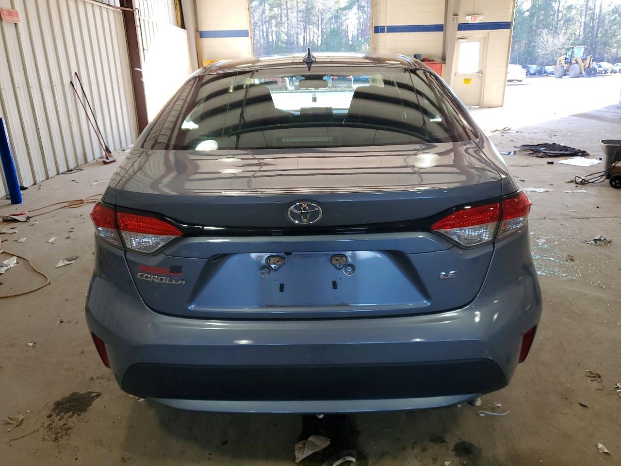 2020 TOYOTA COROLLA LE photo 11