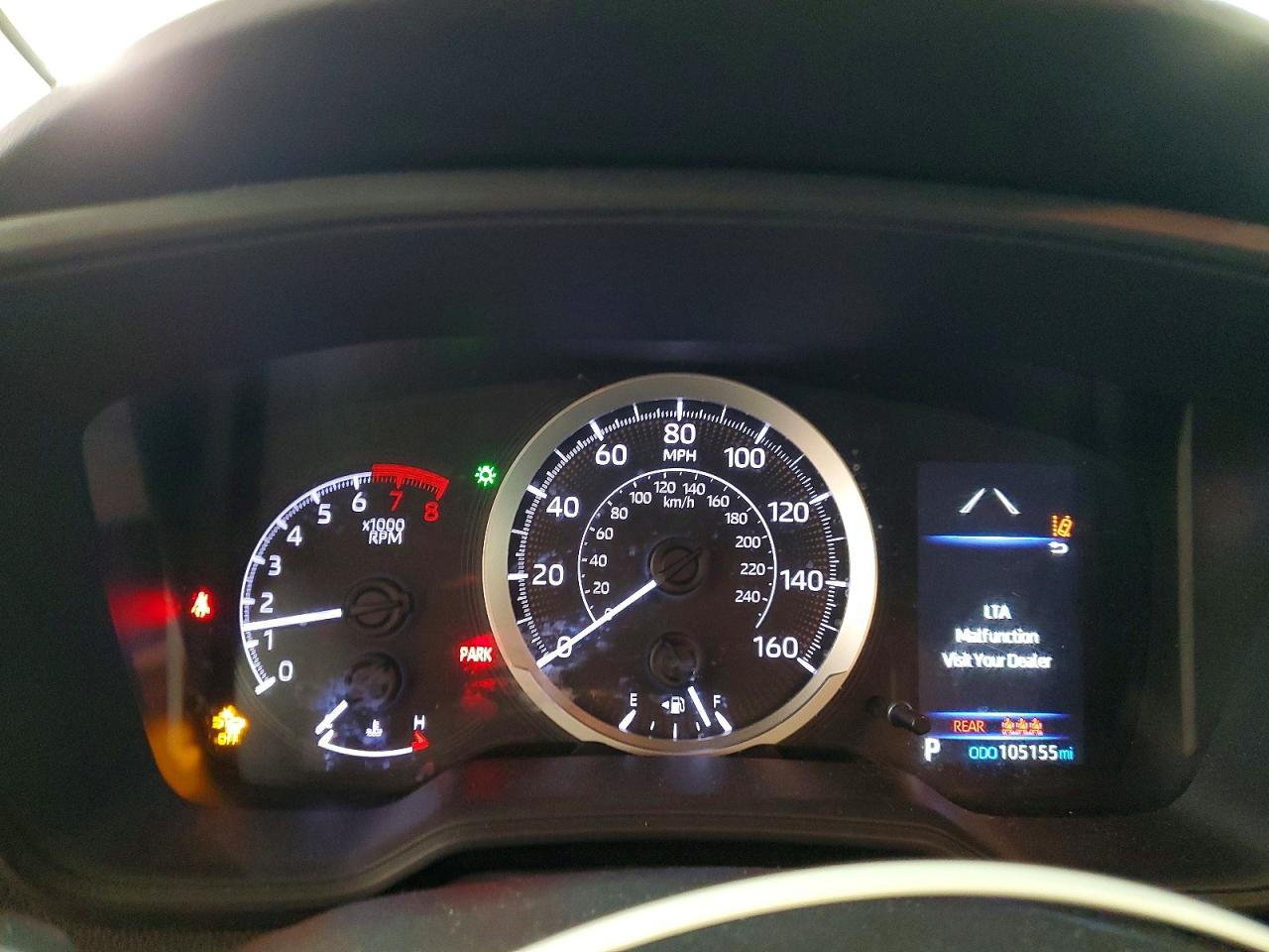 2020 TOYOTA COROLLA LE photo 17