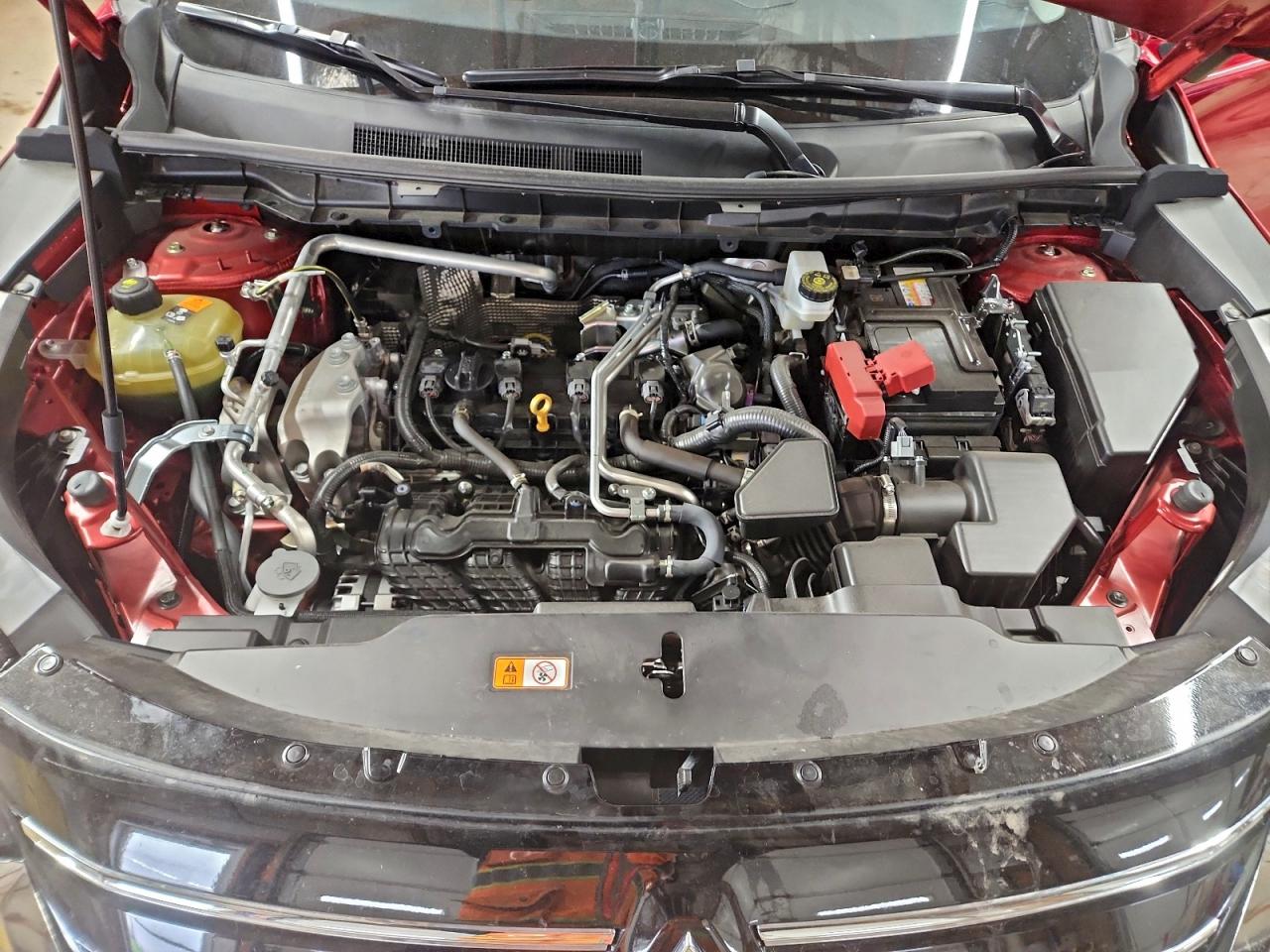 2025 MITSUBISHI OUTLANDER SE photo 11