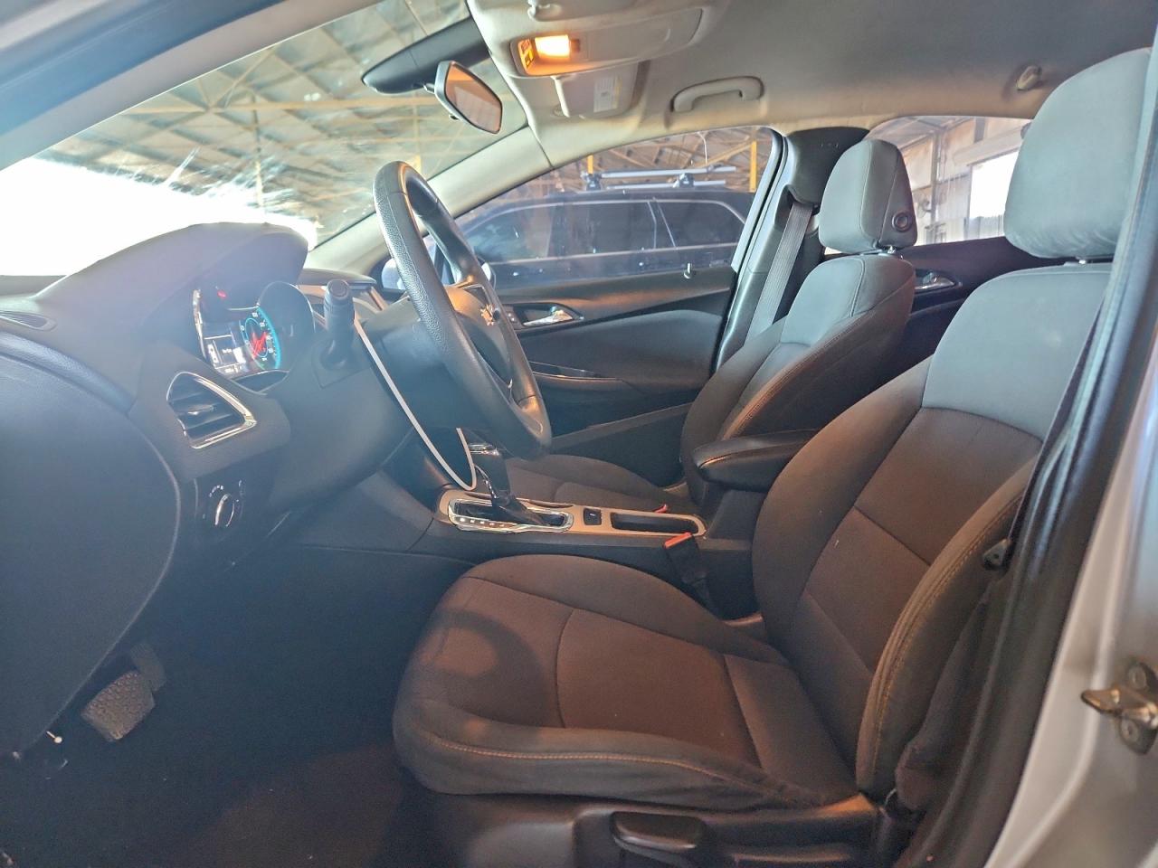 2017 CHEVROLET CRUZE LS photo 7
