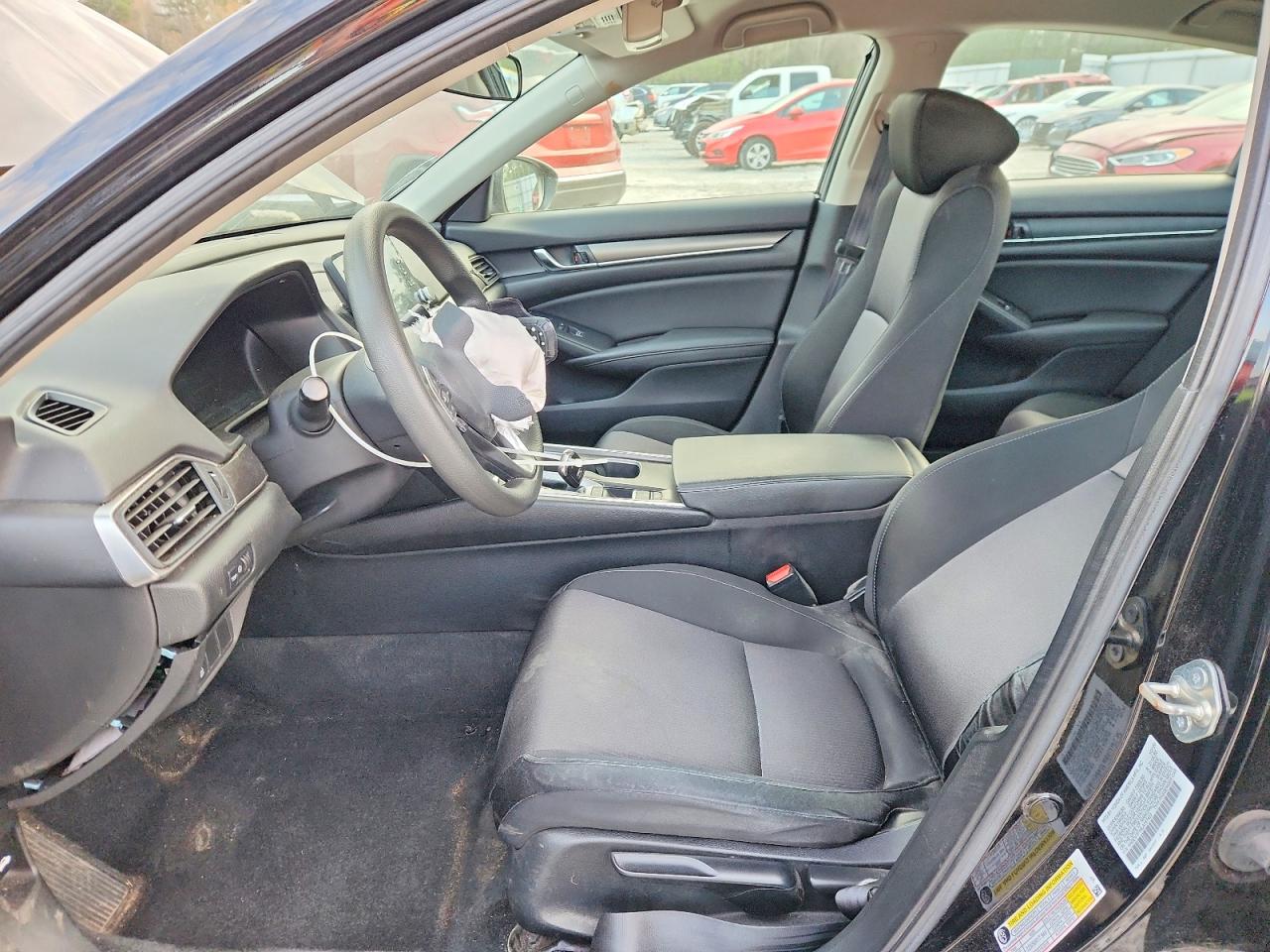2020 HONDA ACCORD LX photo 7