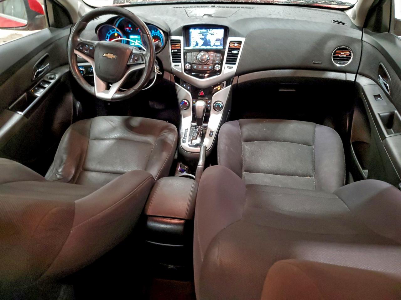 2014 CHEVROLET CRUZE LT photo 8