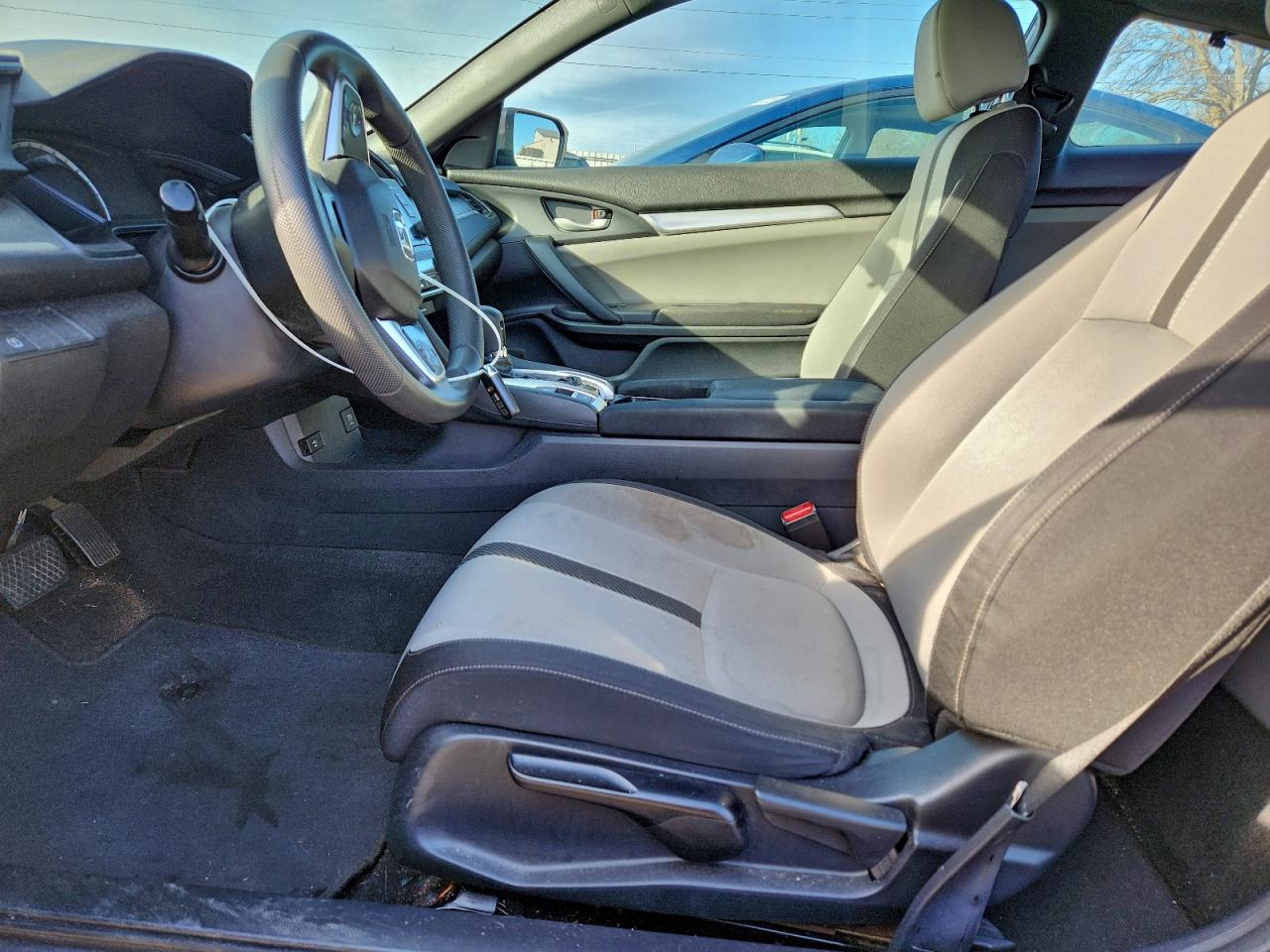 2016 HONDA CIVIC LX photo 7