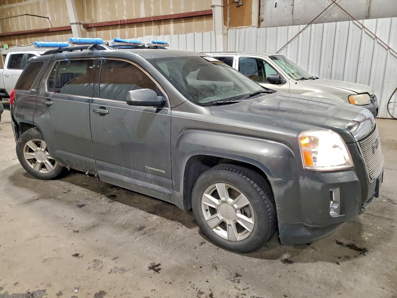 2013 GMC TERRAIN SLT photo 4