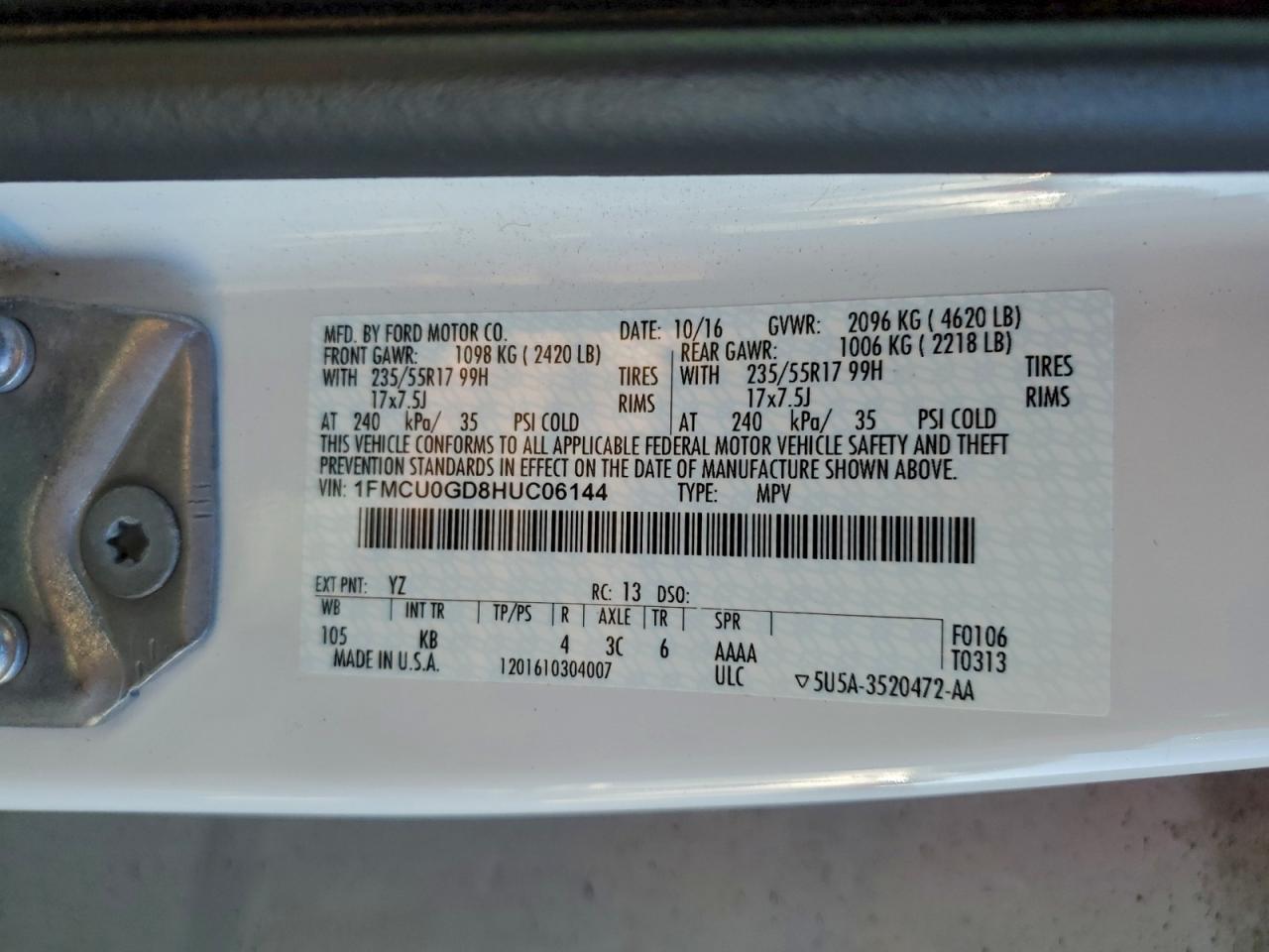 2017 FORD ESCAPE SE photo 13