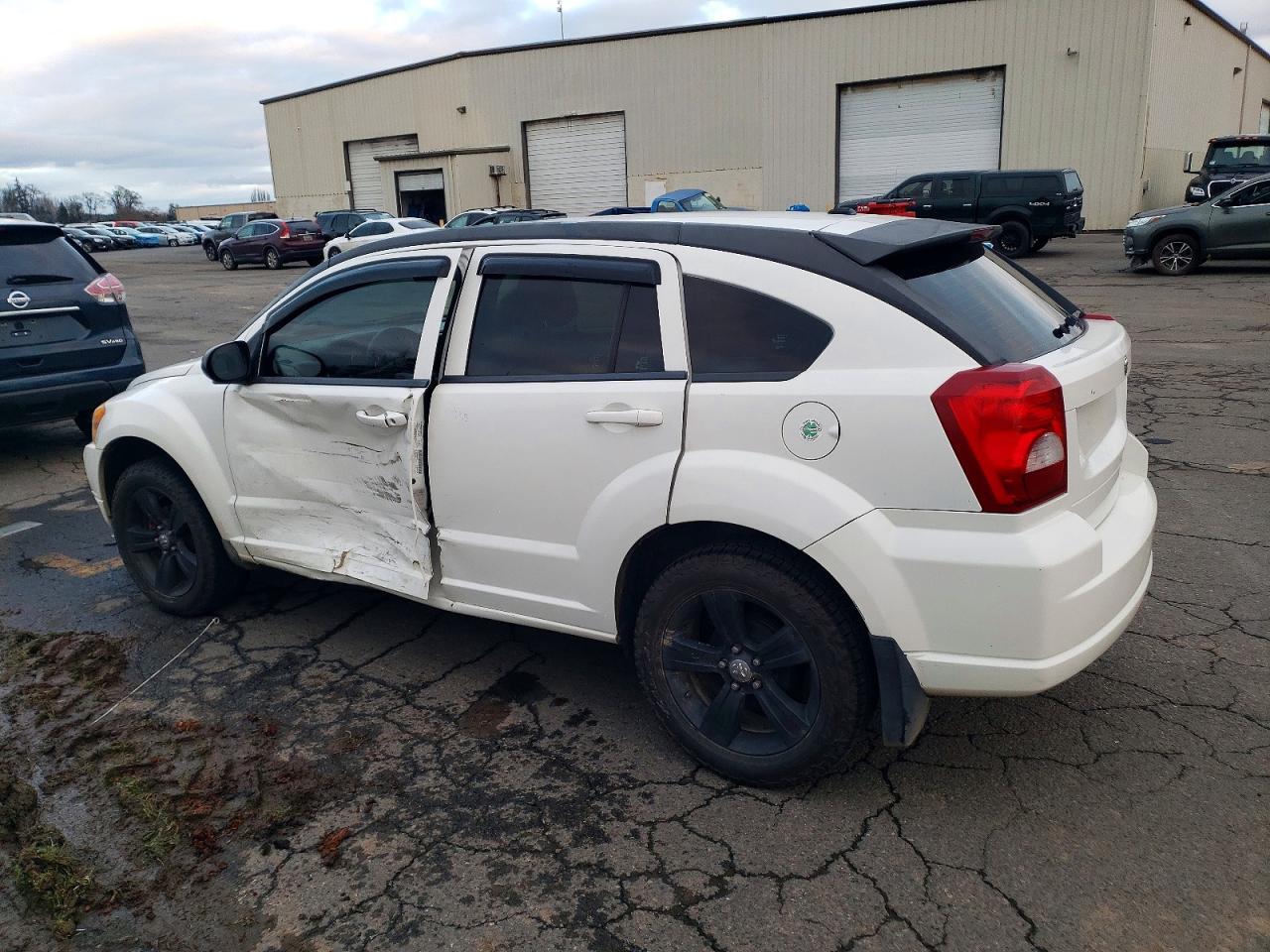 2010 DODGE CALIBER SXT photo 2