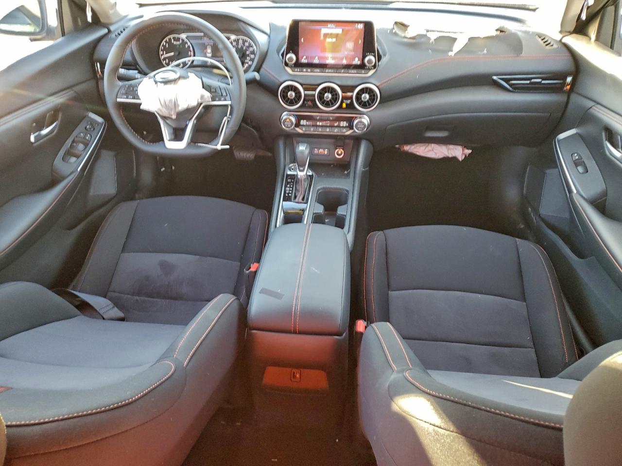 2025 NISSAN SENTRA SR photo 8