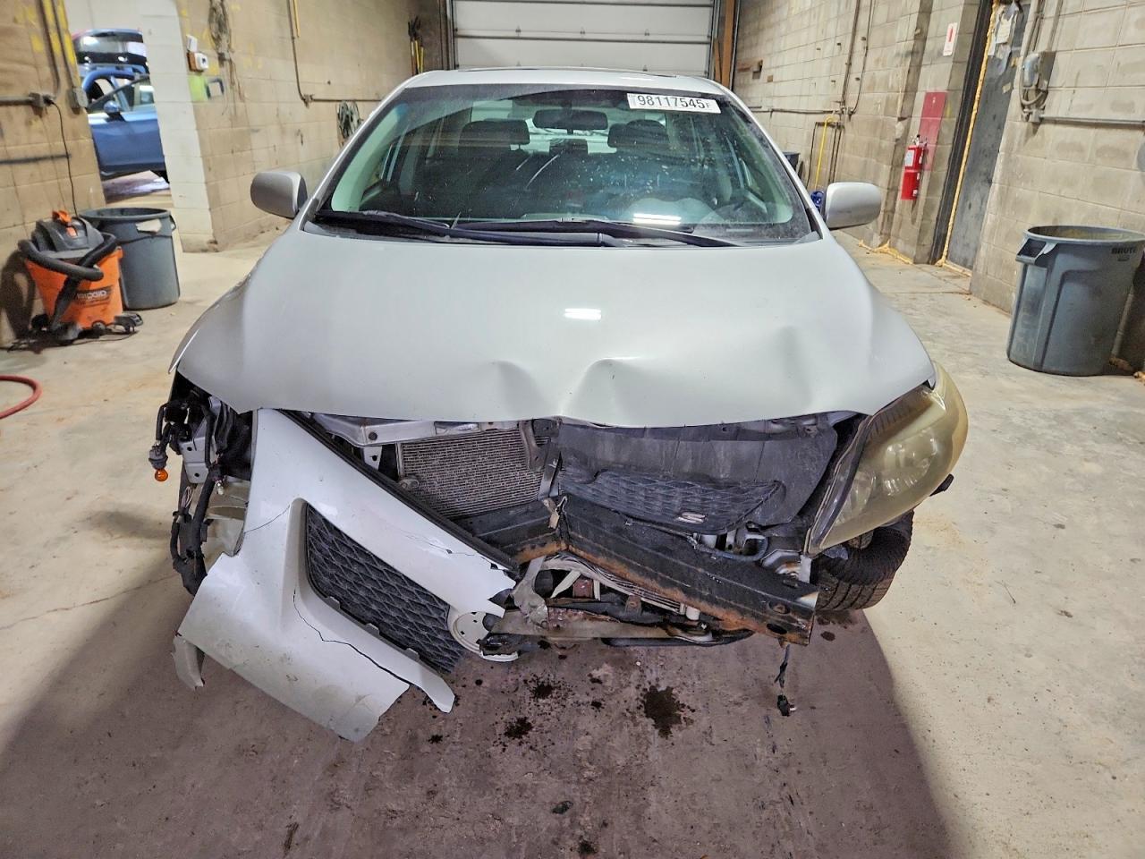 2010 TOYOTA COROLLA BASE photo 5