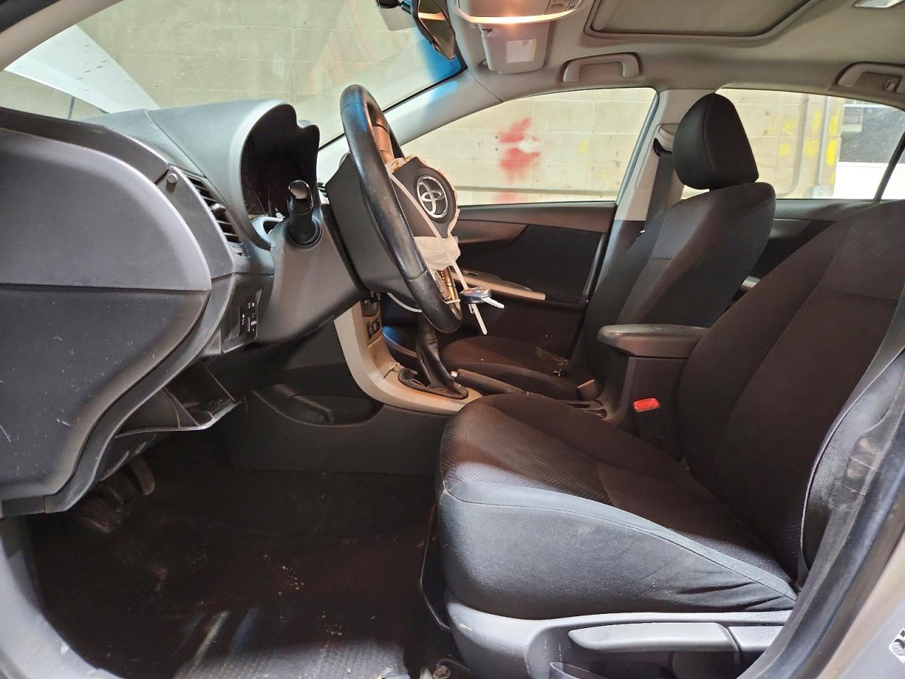 2010 TOYOTA COROLLA BASE photo 7