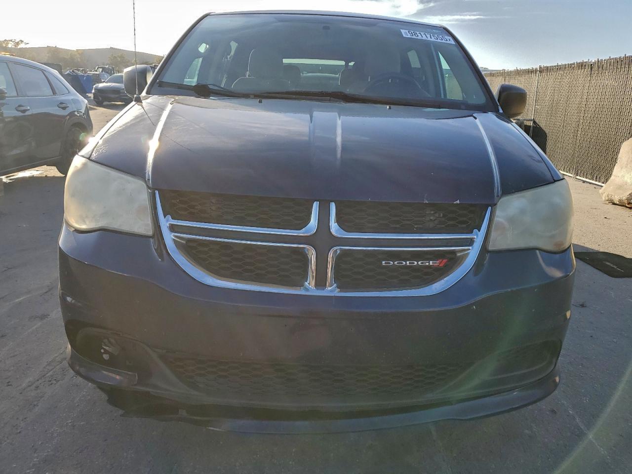 2013 DODGE GRAND CARAVAN SE photo 5