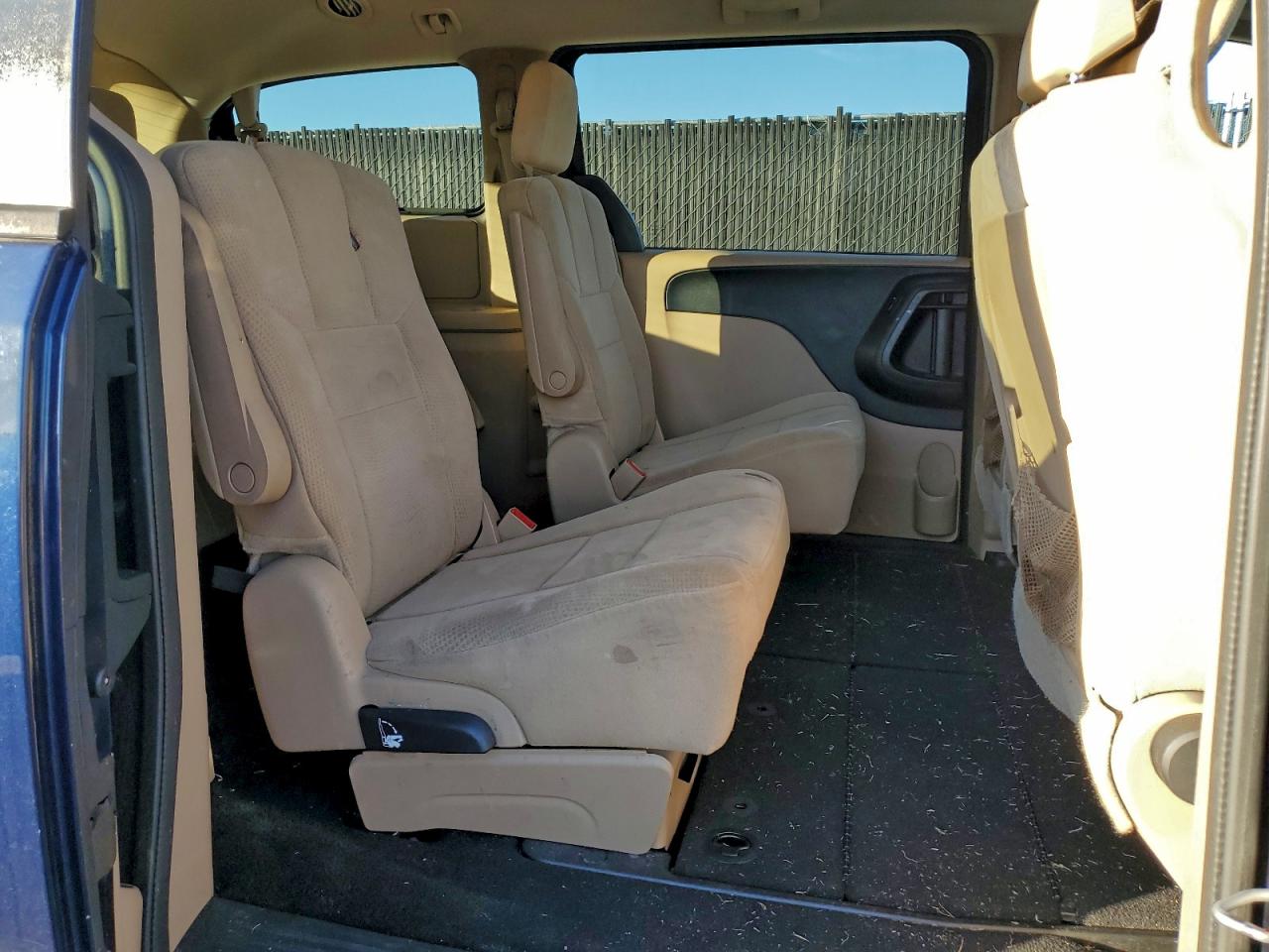2013 DODGE GRAND CARAVAN SE photo 11