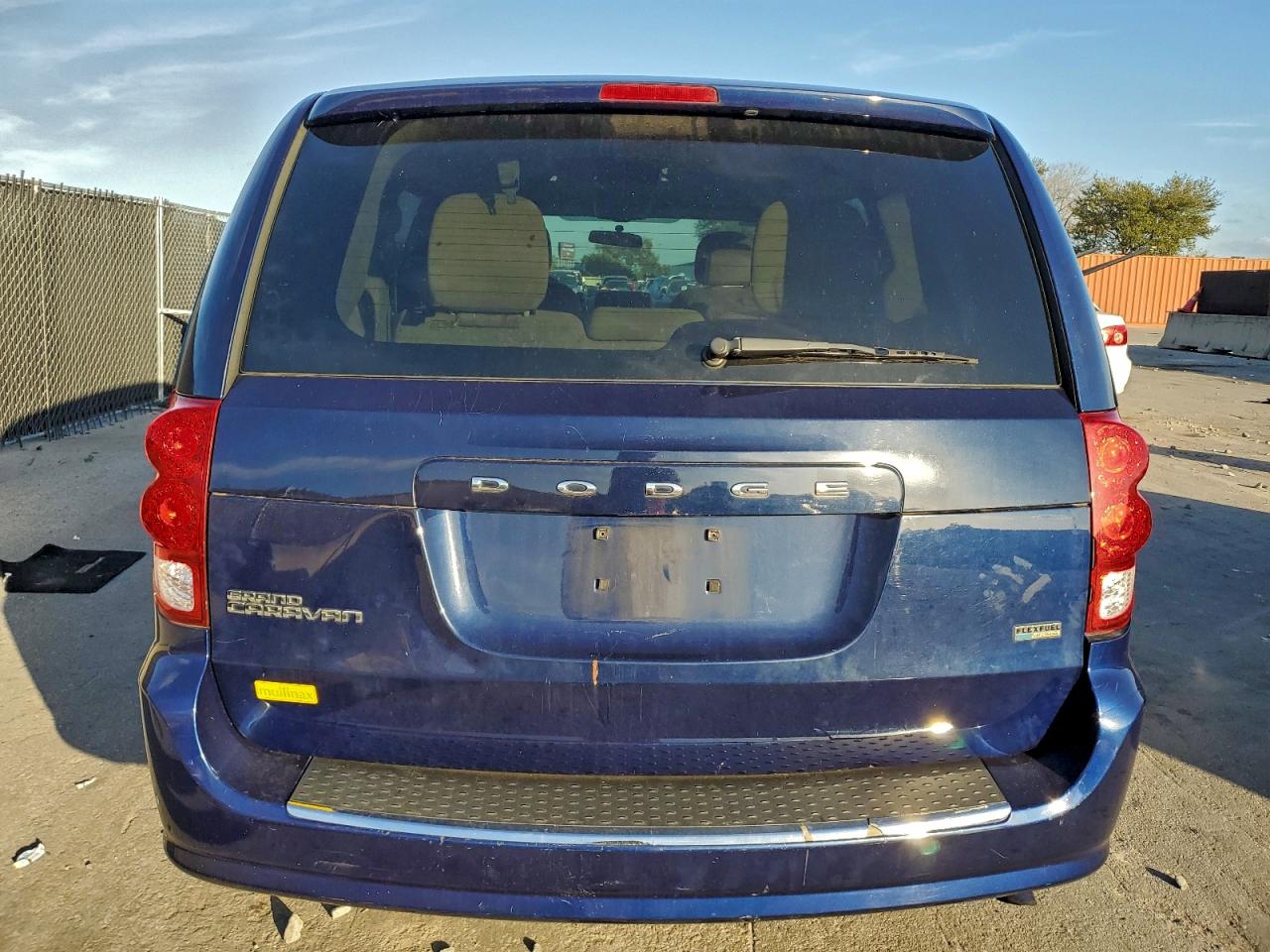 2013 DODGE GRAND CARAVAN SE photo 6