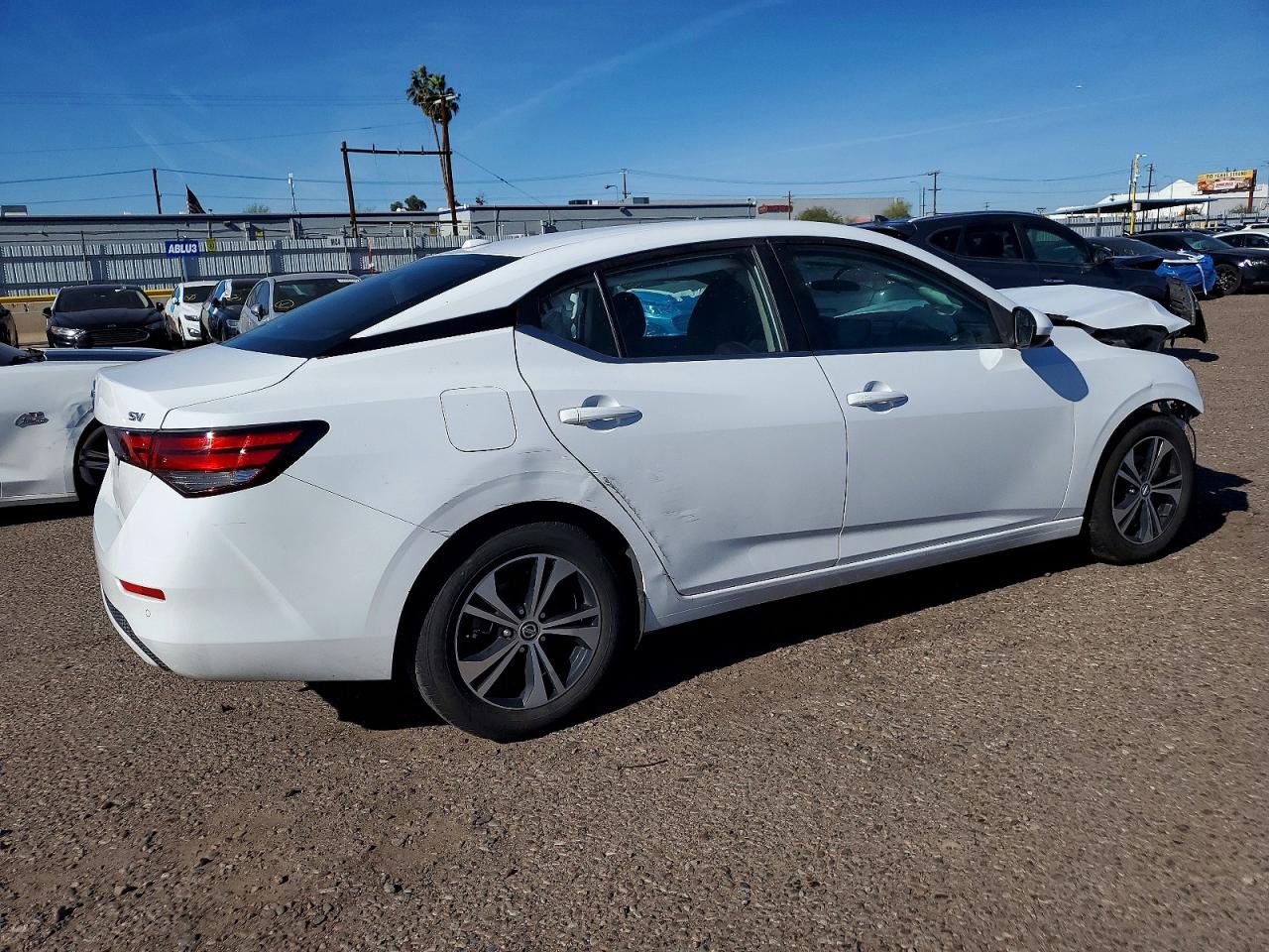 2023 NISSAN SENTRA SV photo 3