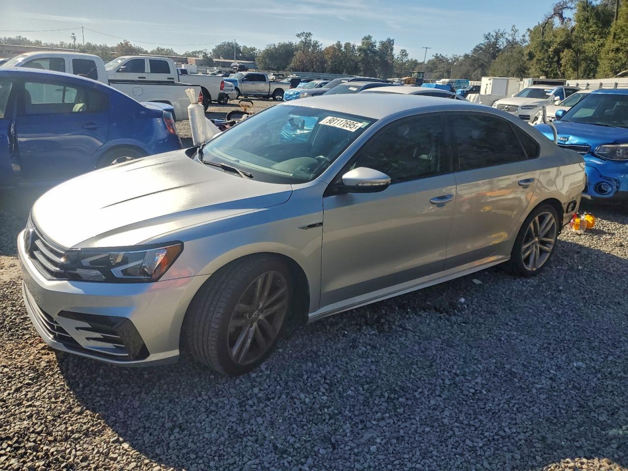 2018 VOLKSWAGEN PASSAT