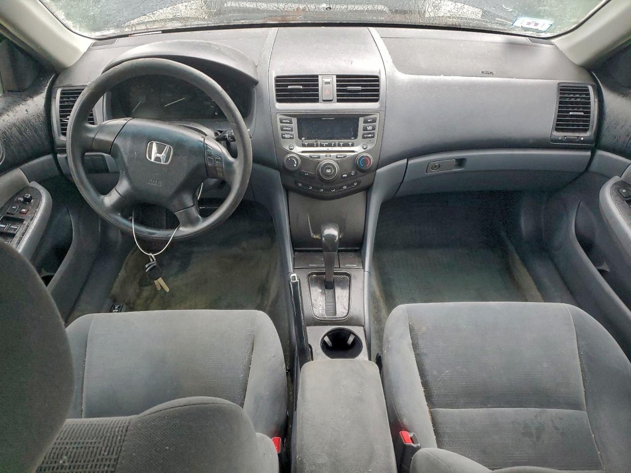 2007 HONDA ACCORD LX photo 8