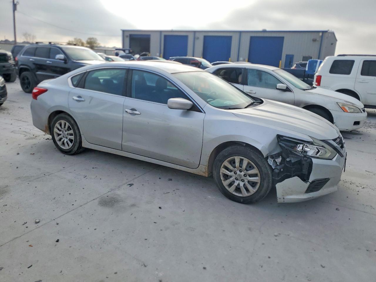 2017 NISSAN ALTIMA 2.5 photo 4
