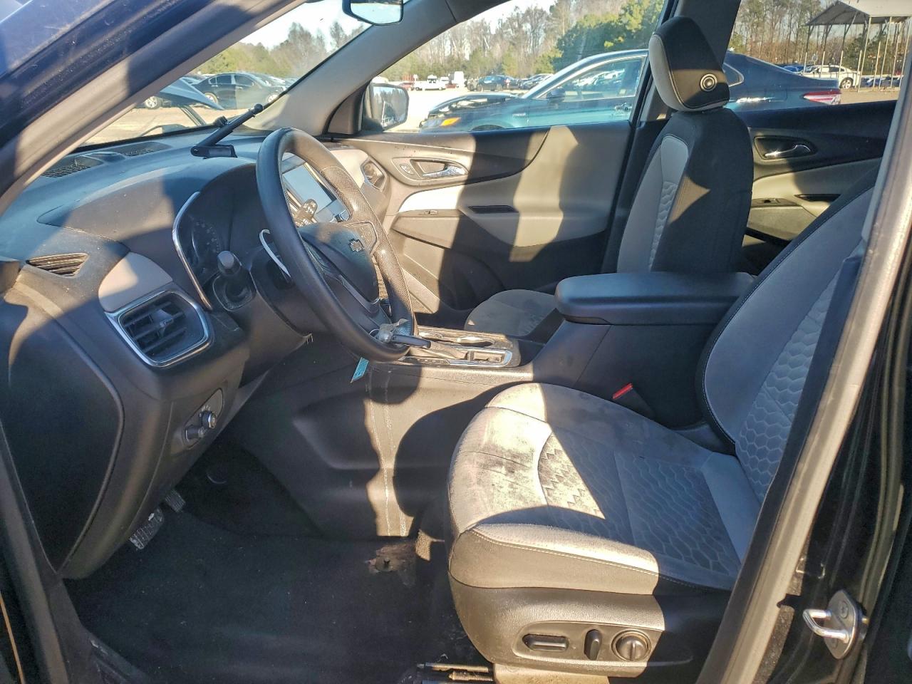 2019 CHEVROLET EQUINOX LT photo 7