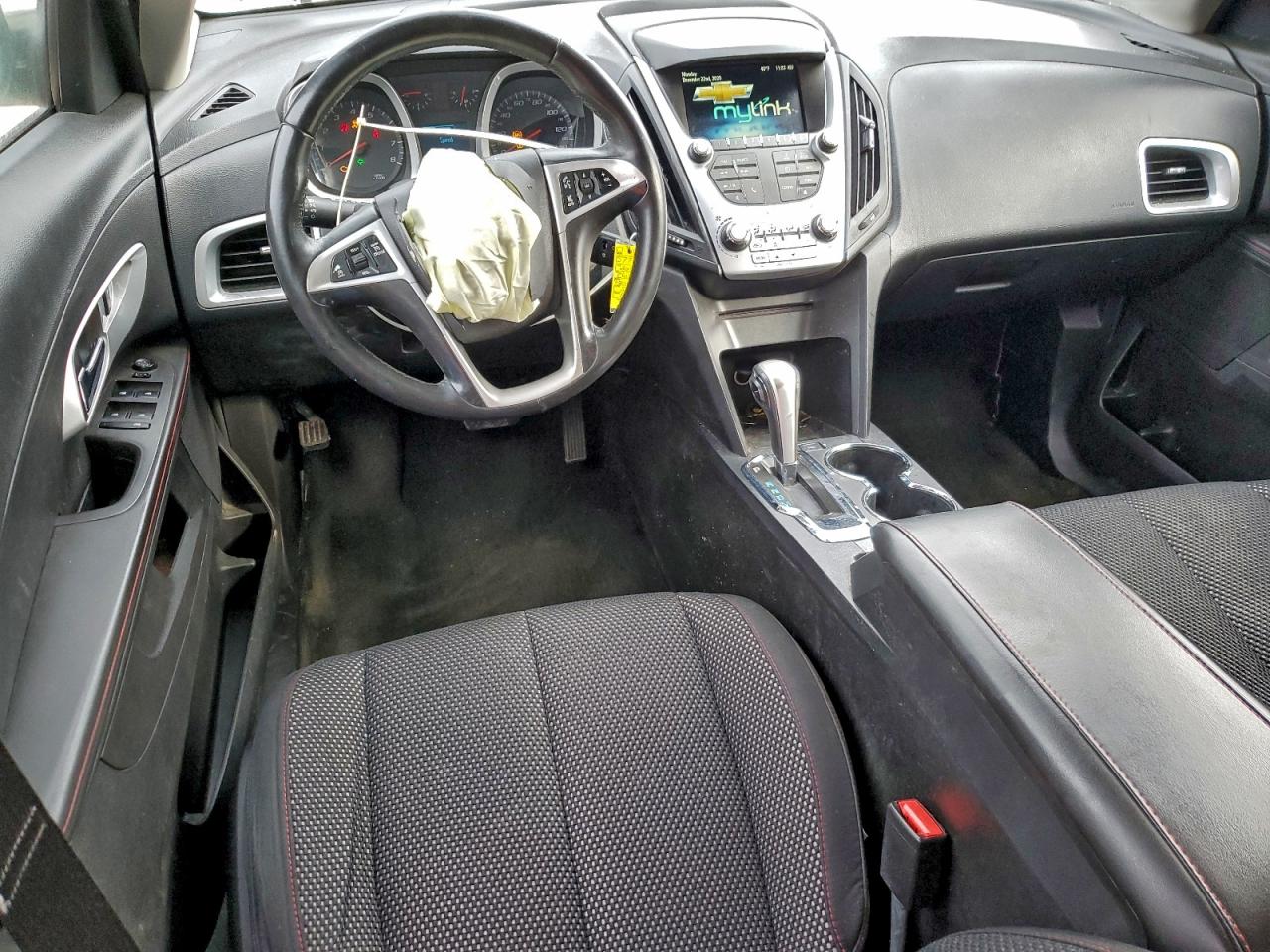 2015 CHEVROLET EQUINOX LT photo 8