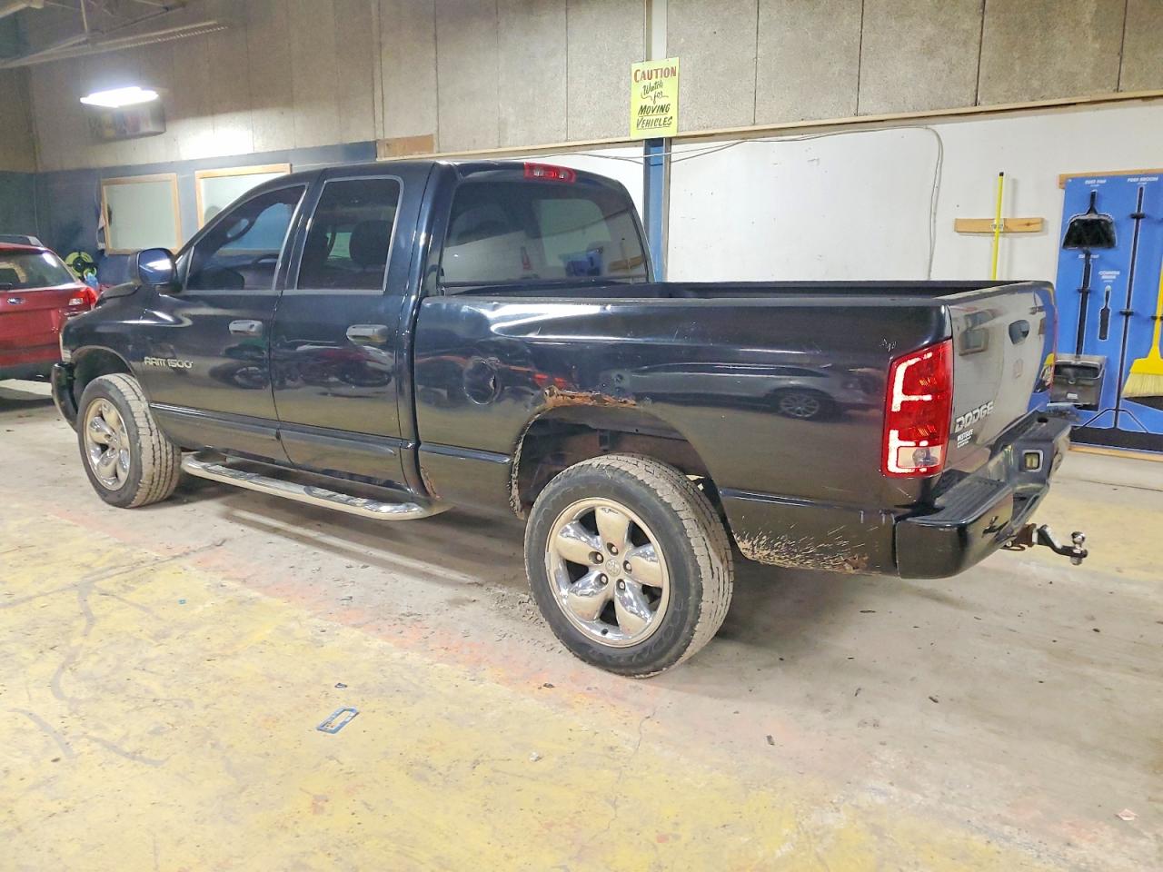 2004 DODGE RAM 1500 ST photo 2