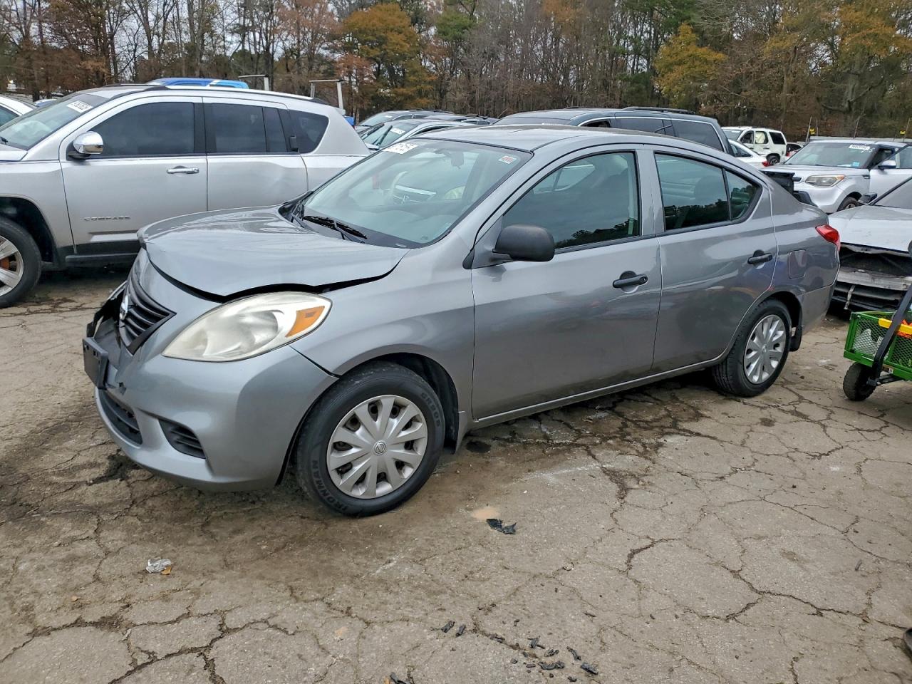 2012 NISSAN VERSA