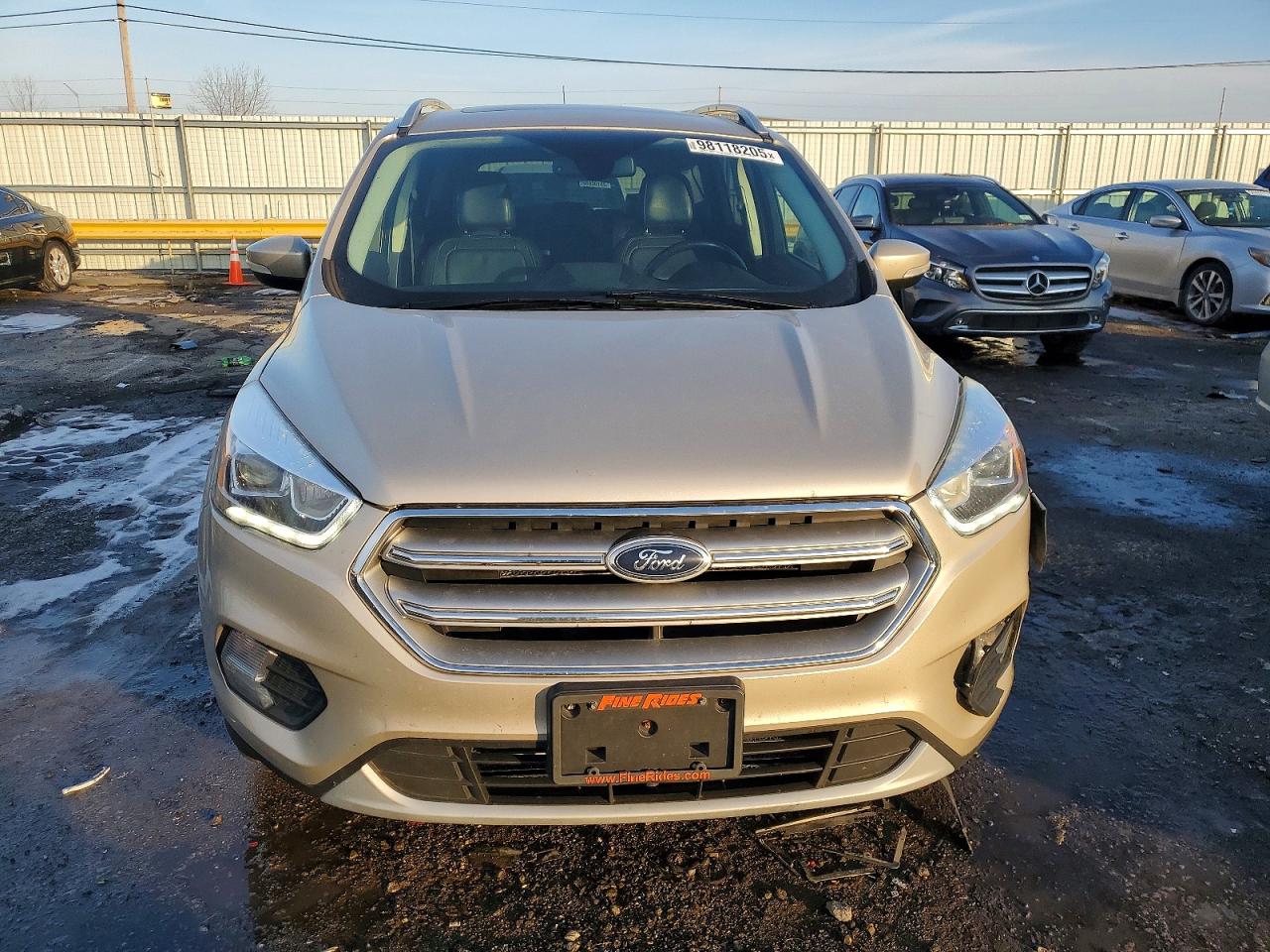 2017 FORD ESCAPE TITANIUM photo 5