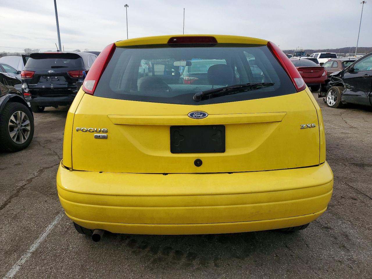 2005 FORD FOCUS ZX5 photo 6