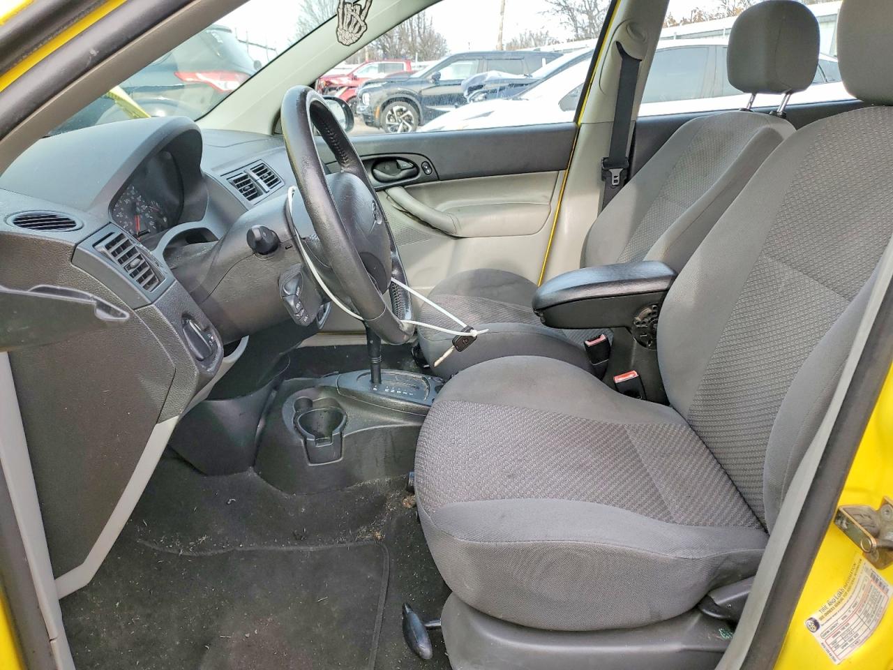 2005 FORD FOCUS ZX5 photo 7