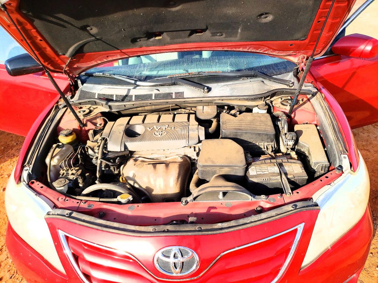 2010 TOYOTA CAMRY BASE photo 21