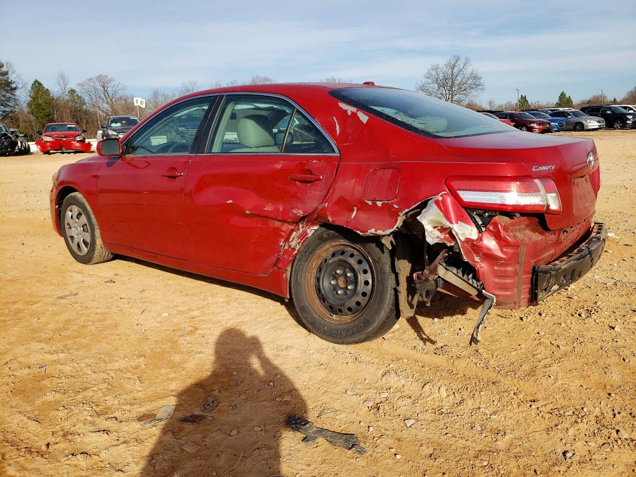 2010 TOYOTA CAMRY BASE photo 3
