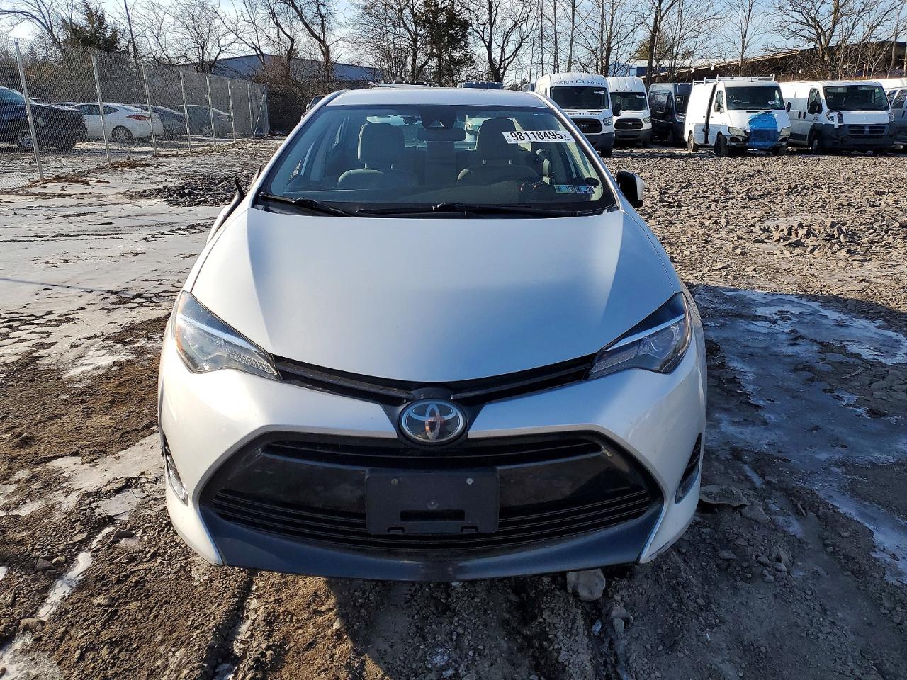 2017 TOYOTA COROLLA L photo 13