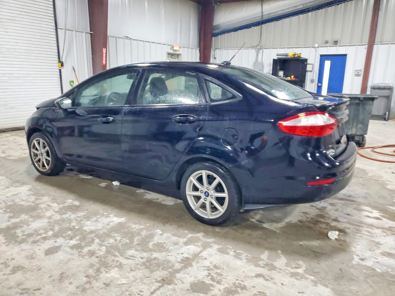 2019 FORD FIESTA SE photo 3