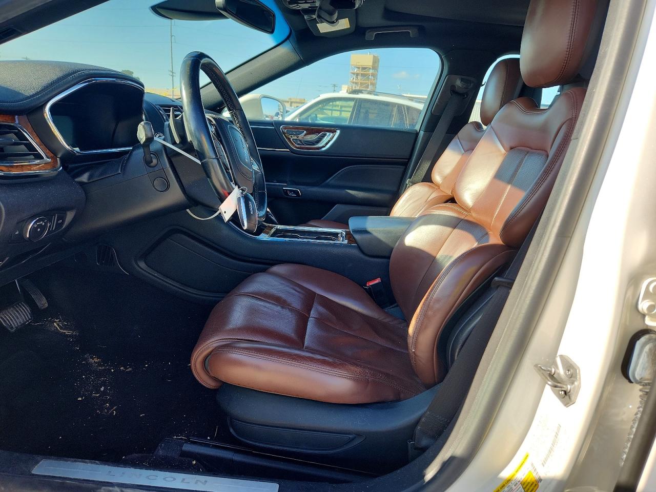 2017 LINCOLN CONTINENTAL RESERVE photo 7