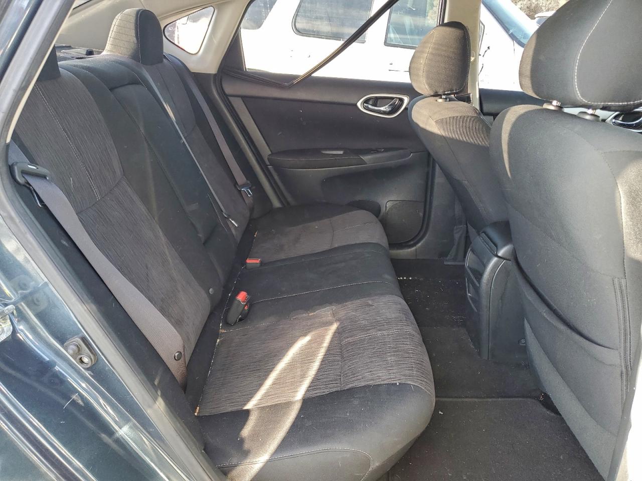 2014 NISSAN SENTRA S photo 10