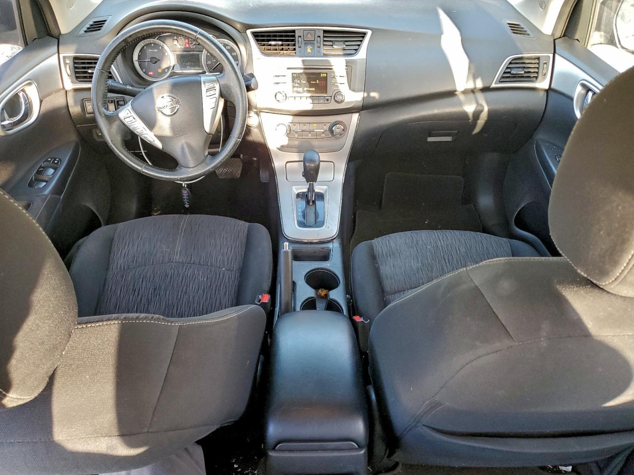 2014 NISSAN SENTRA S photo 8
