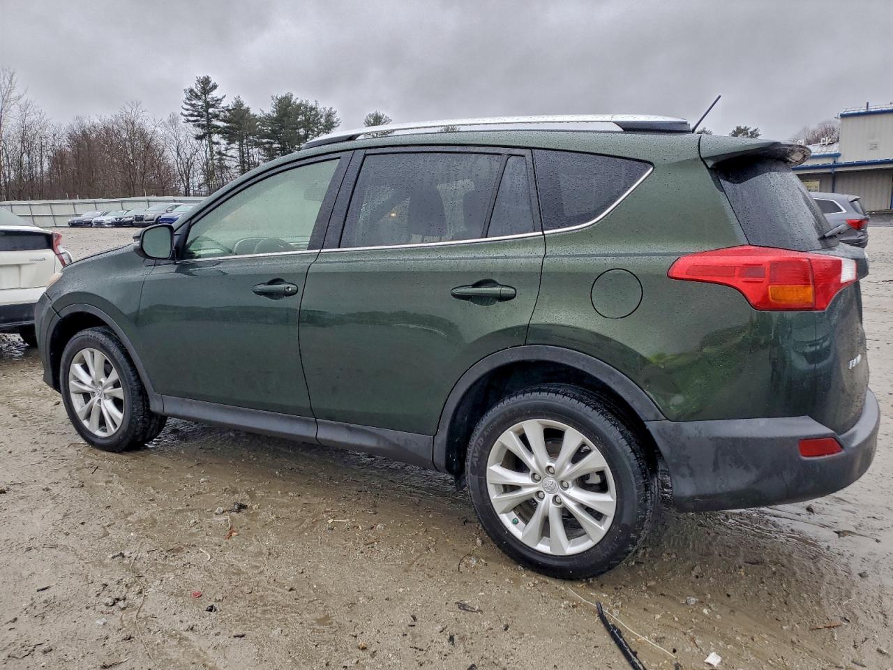 2013 TOYOTA RAV4 LIMITED photo 2