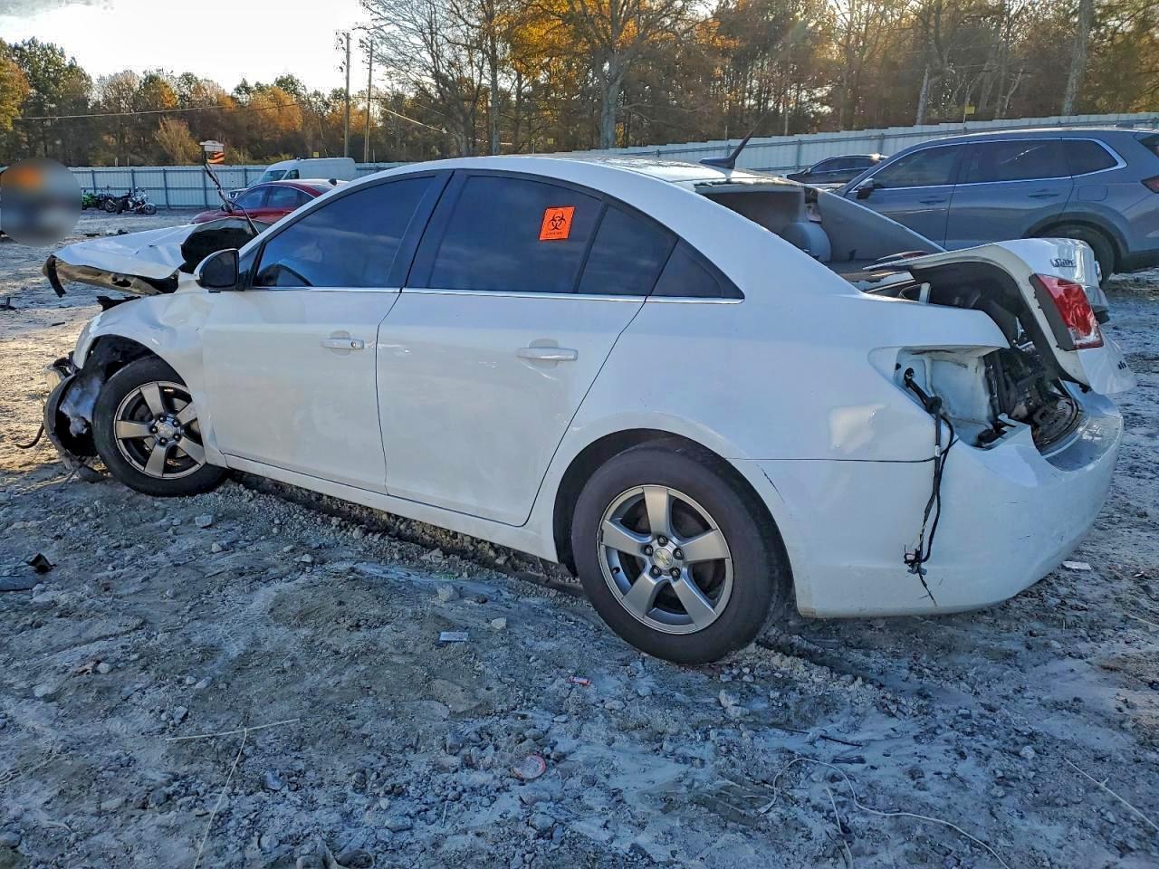 2014 CHEVROLET CRUZE LT photo 3