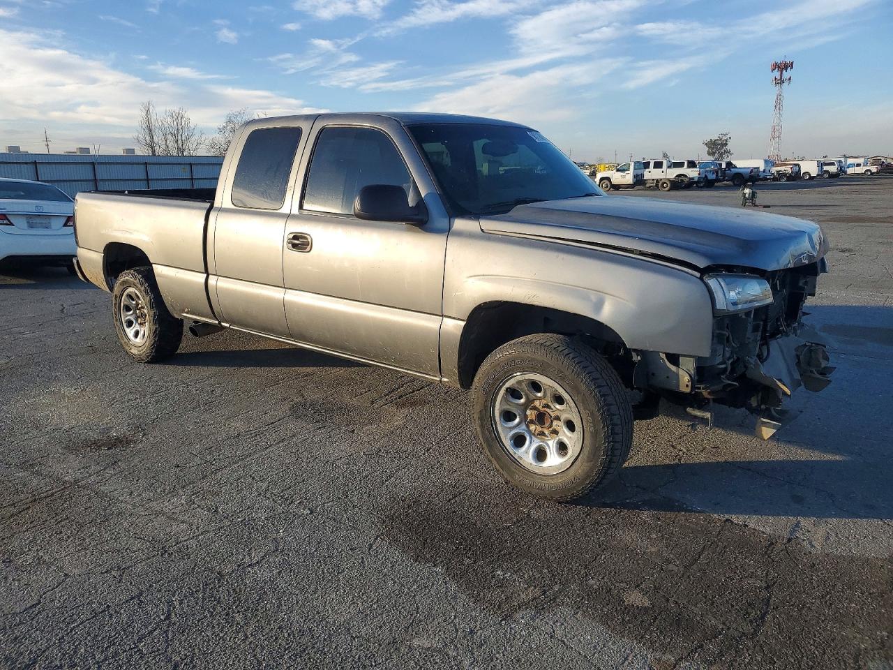 2006 CHEVROLET SILVERADO C1500 photo 10