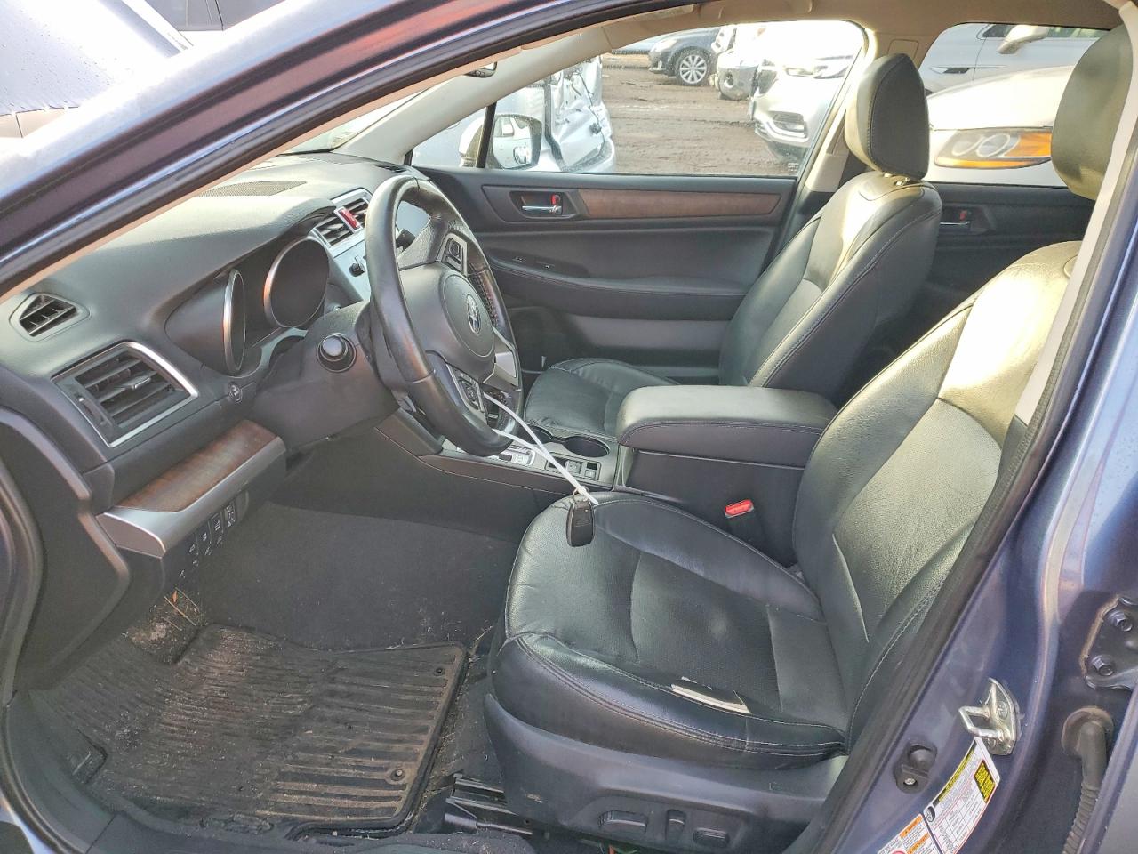2015 SUBARU OUTBACK 3.6R LIMITED photo 7