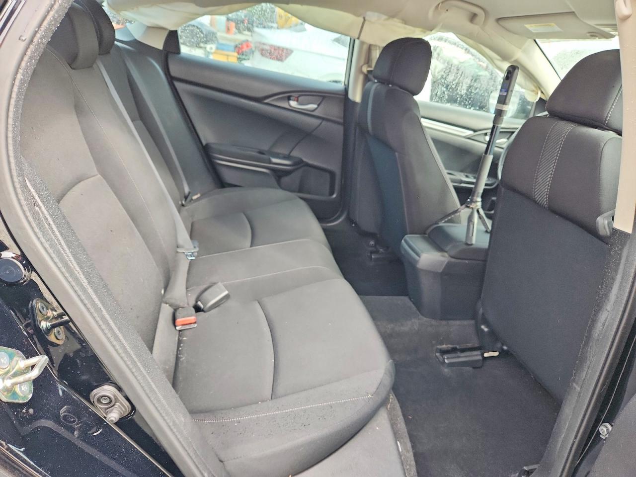 2017 HONDA CIVIC LX photo 37