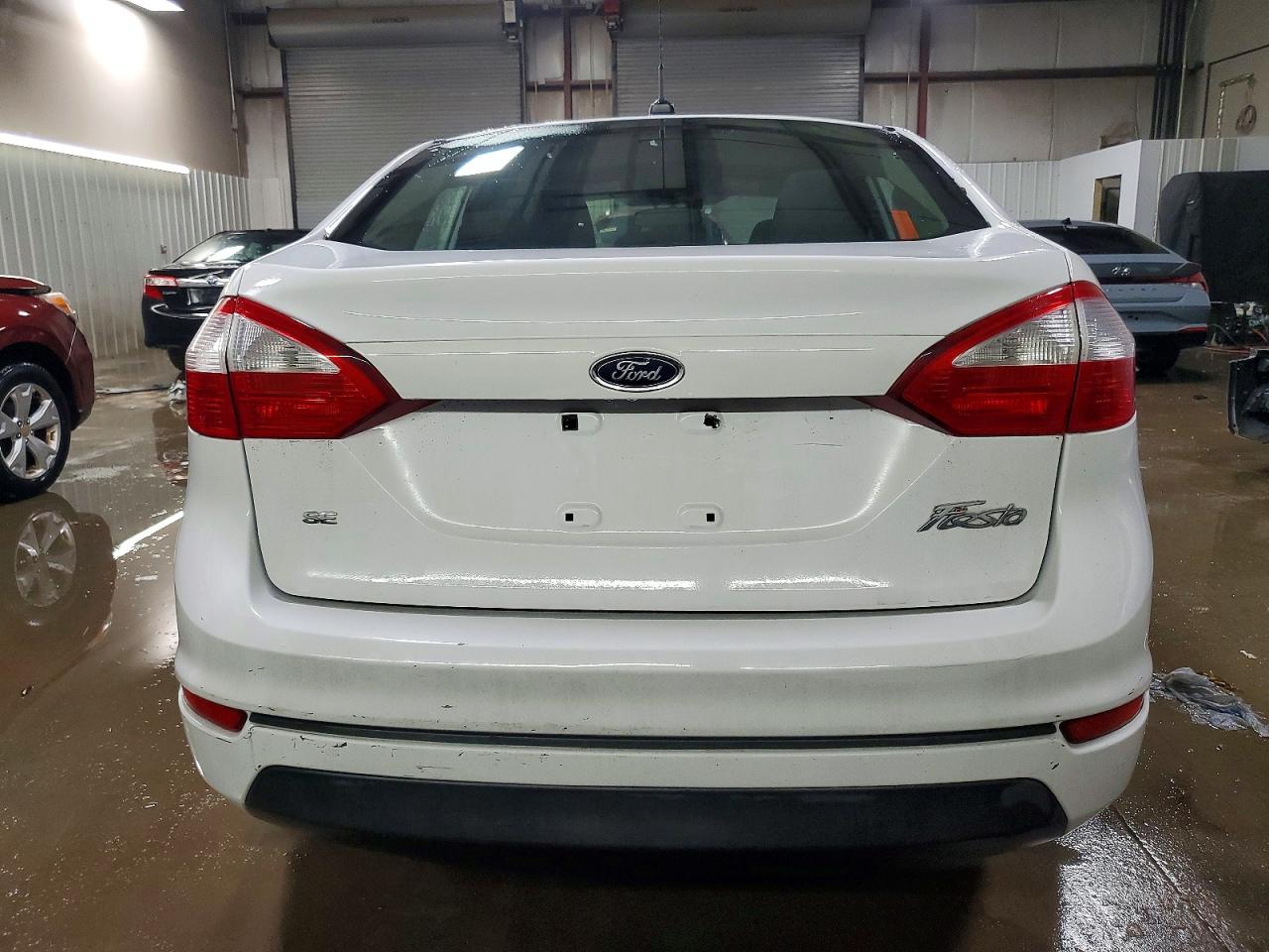 2015 FORD FIESTA SE photo 6