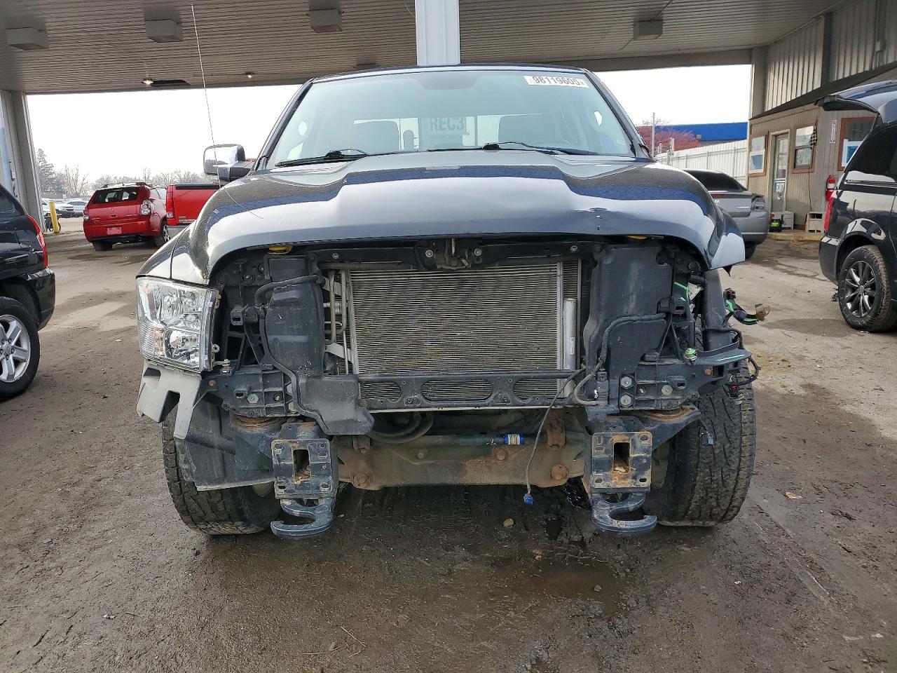 2014 RAM 1500 SLT photo 5