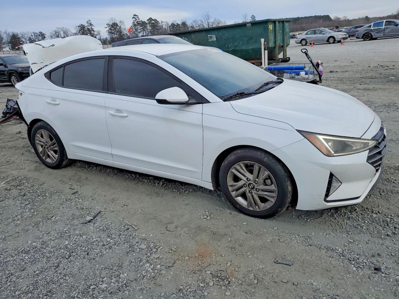 2019 HYUNDAI ELANTRA SEL photo 4