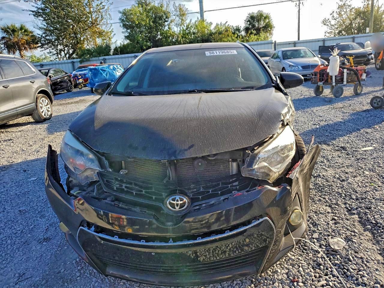 2016 TOYOTA COROLLA L photo 5