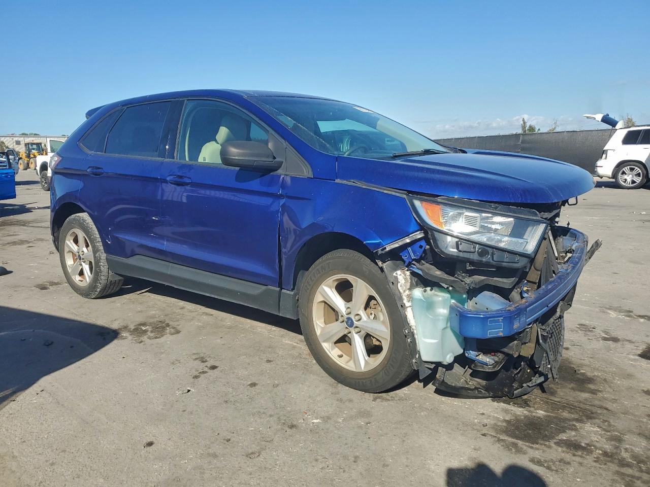 2015 FORD EDGE SE photo 4